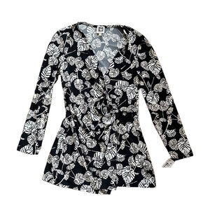 Women's Anne Klein Blouse XS Black White Leaf Print Long Sleeve